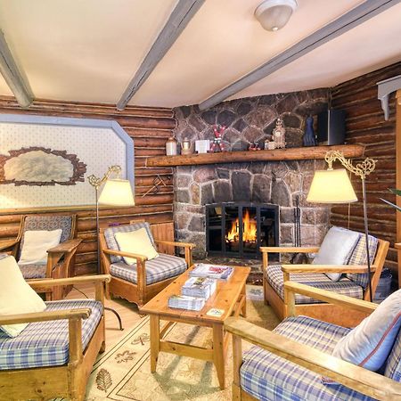 ホテル オーベルジュ ル ルパン B ＆ B モントランブラン エクステリア 写真